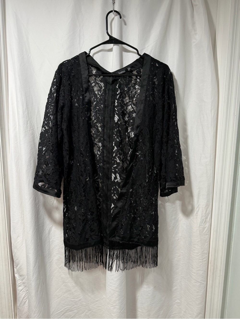Boohoo Black Lace Open Front Kimono